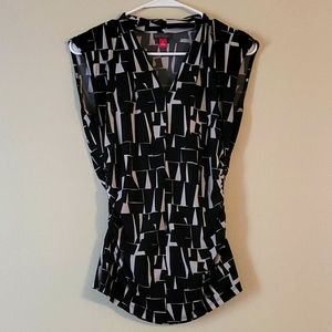 Vince Camuto form fitting top